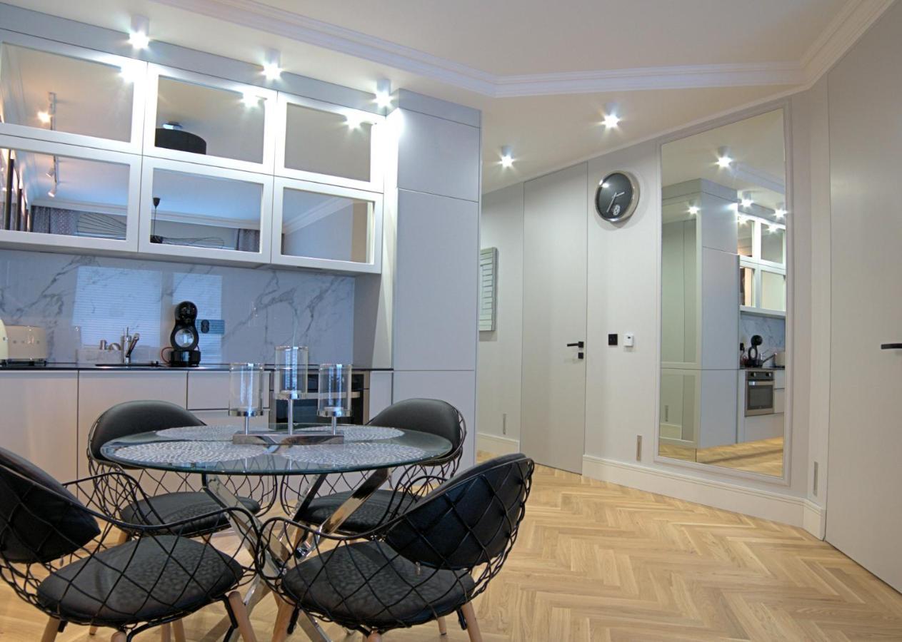 Blue Velvet Premium Apartments III Stary Toruń Exteriör bild